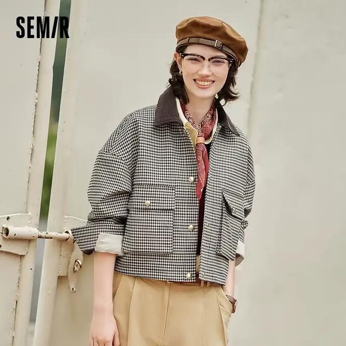 Semir dámske skrátené sako s otočným golierom