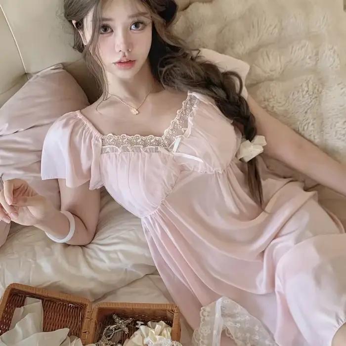 Robe longue d'été en soie pour femmes, vêtements de nuit, bretelles fines, manches courtes, vêtements de maison doux, avec coussinet de poitrine, chemise de nuit en soie glacée
