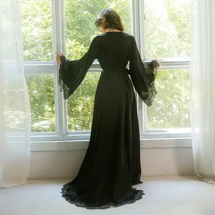 Elegantná nočná košeľa pre ženy