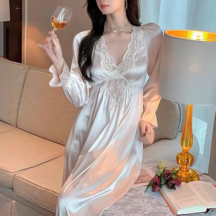 Chemise de nuit féminine en polyester et élasthanne avec col en V et dentelle pour femmes style sexy occassions spéciales printemps été
