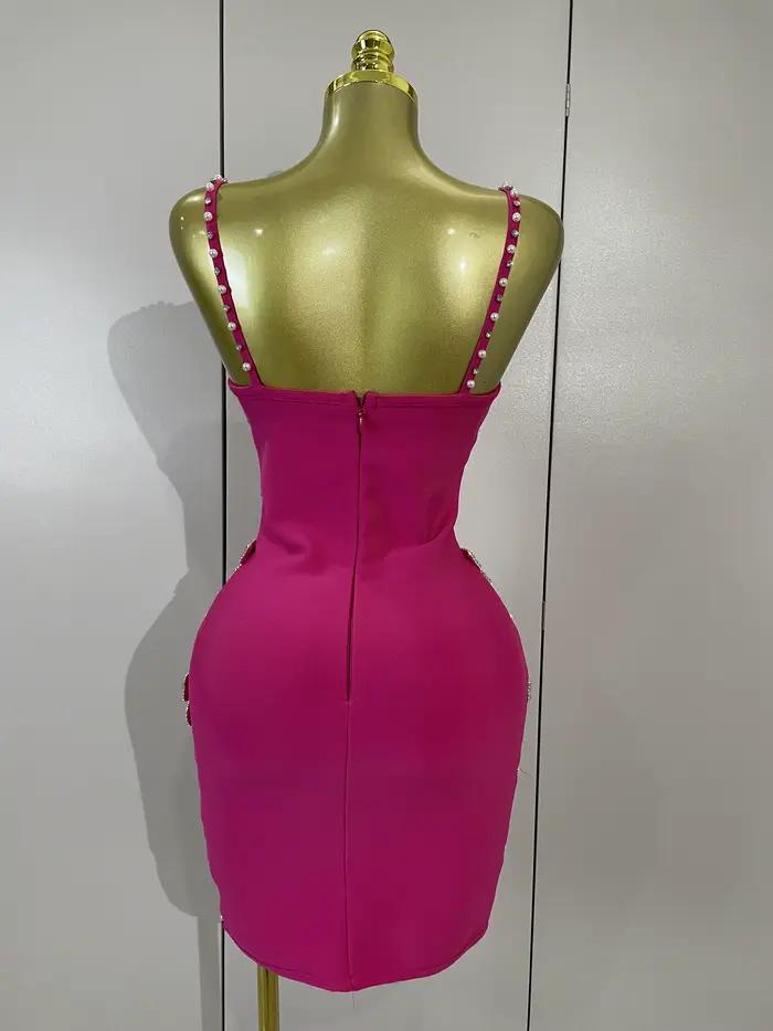 Elegantné a luxusné pletené minišaty pre ženy s mašľami