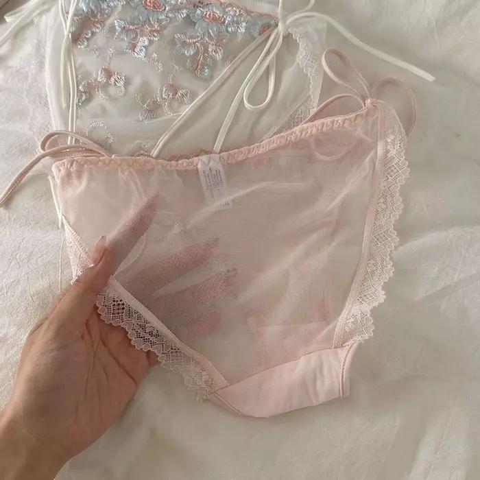 Culotte transparente brodée à fleurs taille basse en dentelle pour femme avec entrejambe en coton