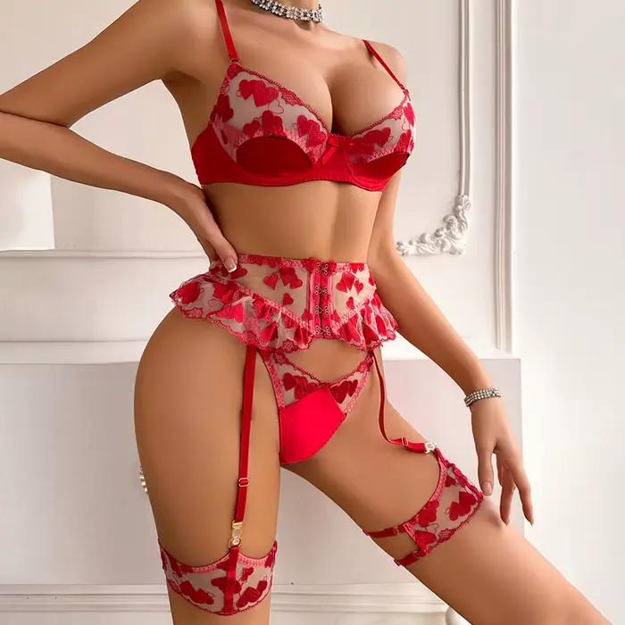 Ensemble de lingerie érotique brodé Cœur Rouge pour femme, 4 pièces : Soutien-gorge push-up à armatures, Harnais de taille sculptant, Culotte et Jarretière, Sous-vêtements sexy