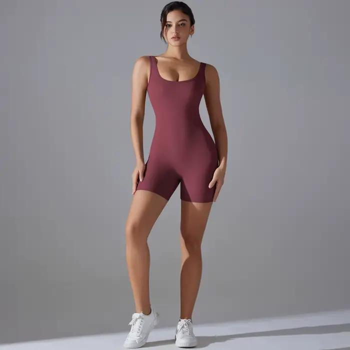 Nové športové body s V-výstrihom a scrunch efektom pre ženy