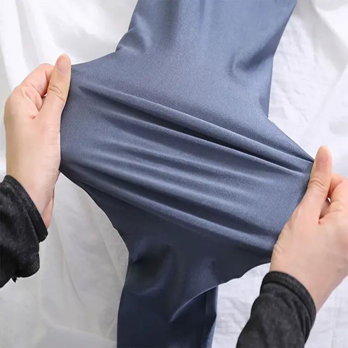 Vysoko elastické legíny