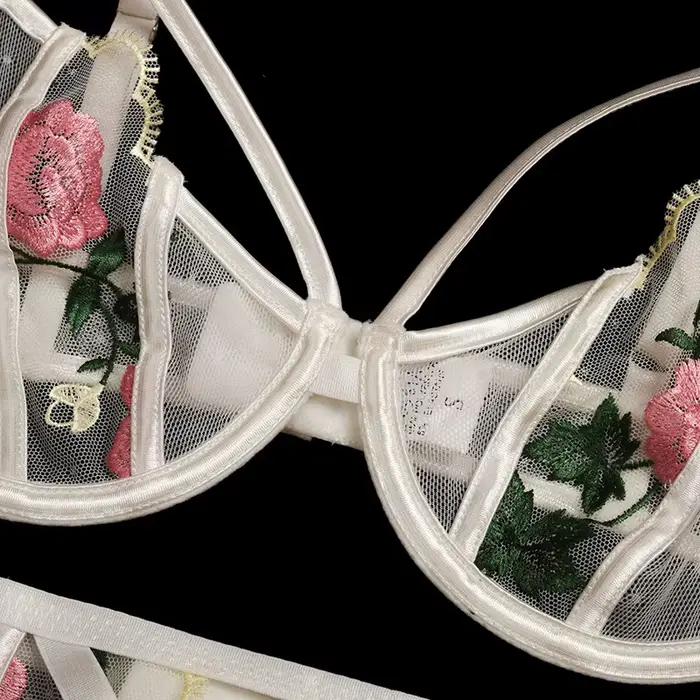 Tenues de lingerie brodées classiques, sous-vêtements sexy en dentelle, ensemble de soutien-gorge et string, non censuré, trois points, PerConsider7.0