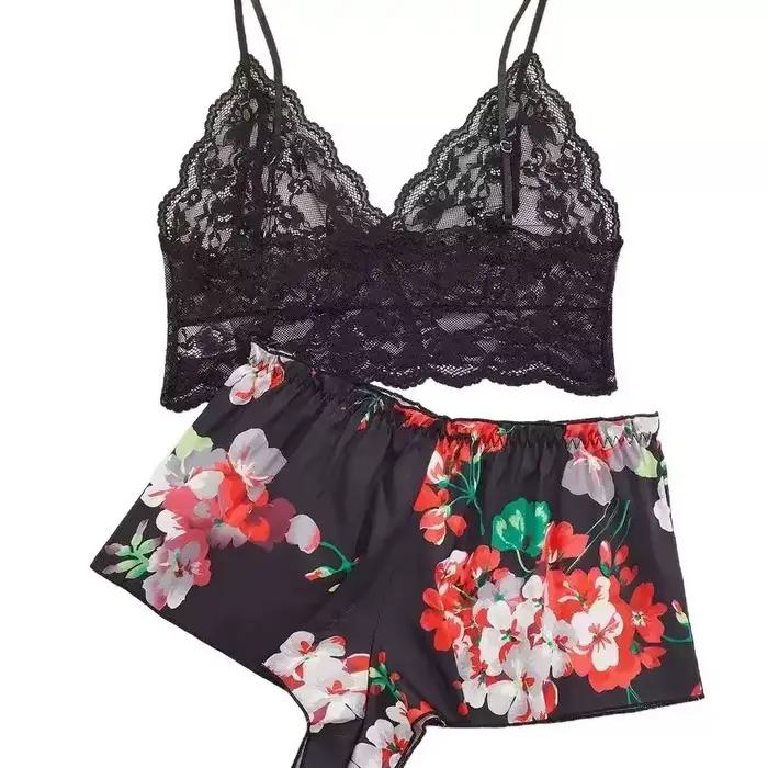 Ensemble pyjama 2 pièces pour femmes, imprimé floral, haut de pyjama à bretelles spaghetti en dentelle, short en satin décoré d'un nœud, vêtements de détente doux et soyeux, vêtements de nuit pour fem