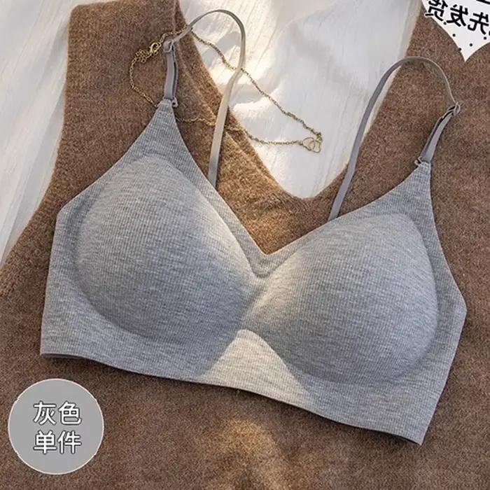 Bezšvová sexy braletka pre malé prsia s tenkými ramienkami