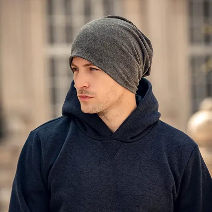 Nový jednofarebný voľný slouchy klobúk pre mužov jeseň jar Hip Hop mäkký teplý ušný SKU