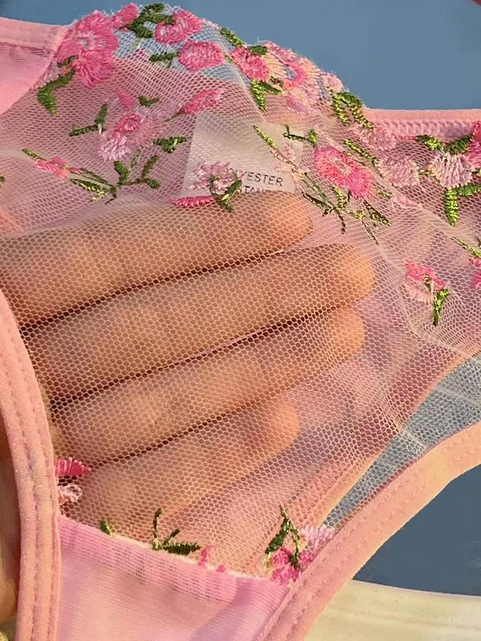 Nouvel ensemble de lingerie rose pour femmes