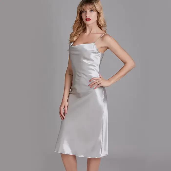 Chemise de nuit en satin soyeux pour femme, bretelles spaghetti, vêtements de nuit d'été, vêtements de nuit blancs, robe en span pour la maison, InDispensLingerie, nouveau