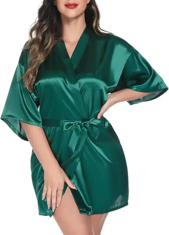 Zelená nočná košeľa, jednofarebné kimono