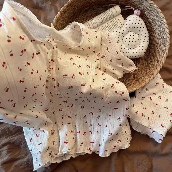 Nouveaux pyjamas d'été pour femmes, pyjamas imprimés mignons pour filles, fins avec coussinets de poitrine, ensemble de vêtements de maison à manches courtes et shorts