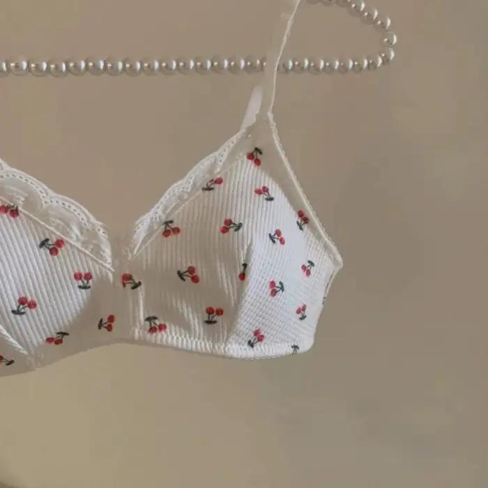 Soutien-gorge coréen simple en dentelle, sans couture, mignon, froncé, fin, respirant, sans fil, élastique, confortable, lingerie