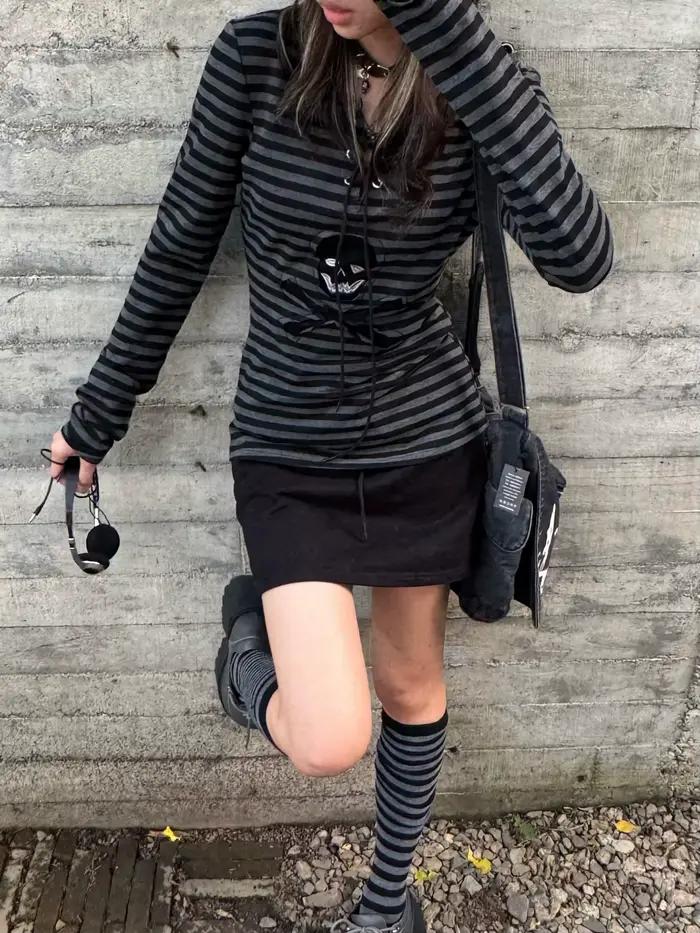 Tonngirls gotické retro tričko pre ženy so šnurovaním pruhovaná ležérna košeľa Y2k Vintage grafická potlač vrchné oblečenie Streetwear