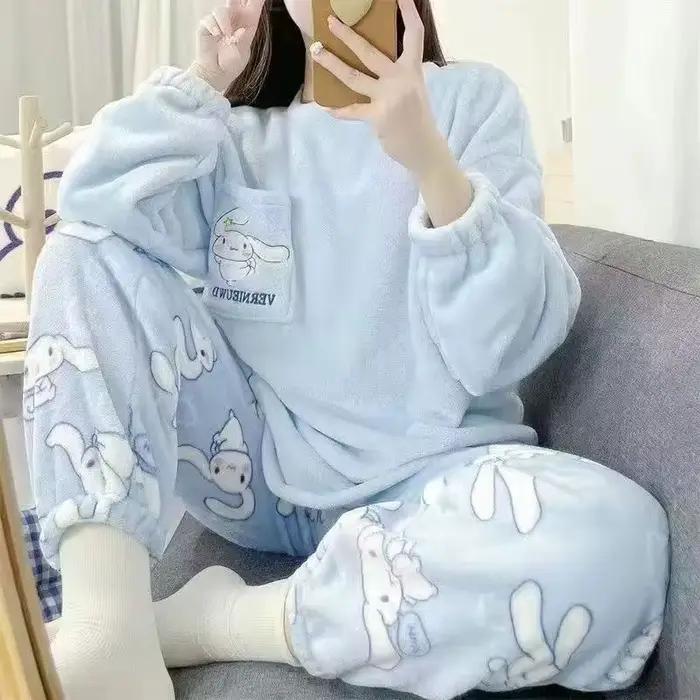 Pyjama d'hiver en flanelle Cinnamoroll, Kuromi, My Melody, style anime kawaii, en velours corail, chaud, pour la maison, cadeau pour fille