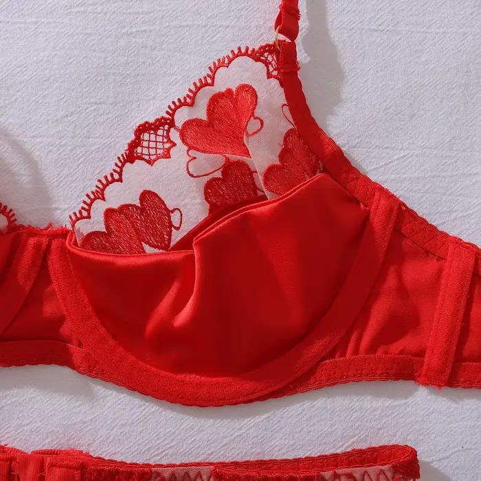 Ensemble de lingerie érotique brodé Cœur Rouge pour femme, 4 pièces : Soutien-gorge push-up à armatures, Harnais de taille sculptant, Culotte et Jarretière, Sous-vêtements sexy