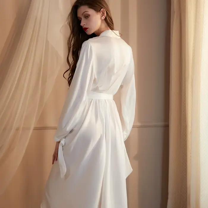 Dámska nočná košeľa s dlhými rukávmi Sexy voľnočasové oblečenie pre nevestu Kimono župan Šaty s výstrihom do V Saténové