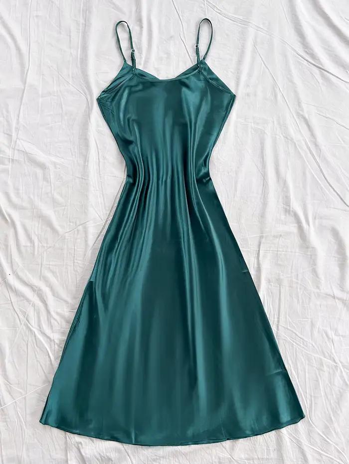 Elegantná nočná košeľa pre ženy