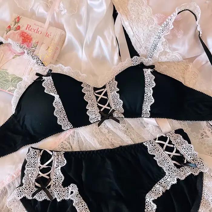 Lolita – soutien-gorge en dentelle pour fille, rétro Kawaii, sous-vêtements Sexy avec nœud papillon, ensemble de soutien-gorge et culotte sans fil, Lingerie tanga