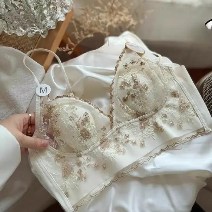 Soutien-gorge littérature tridimensionnelle, corset en os de poisson en dentelle sexy, poitrine élargie avec anneau en acier, bralette demi-tasse 3/4, sous-vêtements