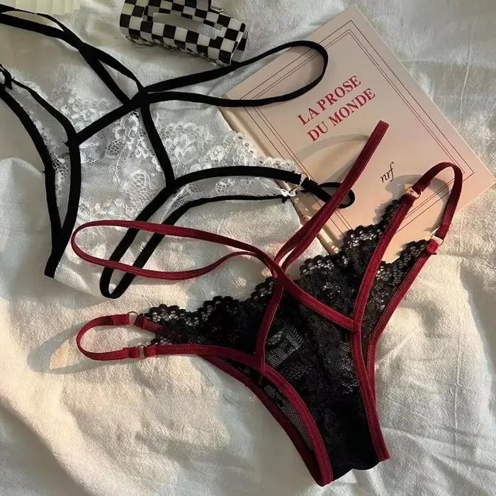 G-string z francúzskej čipky