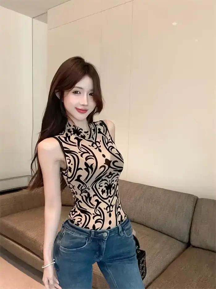 Body femme tendre dos nu à bretelles dos nu licou sans manches Spaghetti-strap coupe ajustée moulant