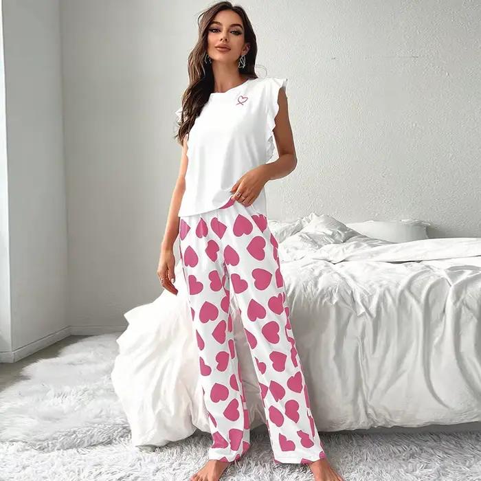 Pyjama confortable pour femmes, T-shirt à manches courtes avec pantalon imprimé cœur, vêtements de m