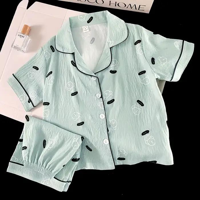 Ensemble pyjama à motif d'ours, haut à manches courtes et short assorti, vêtements d'intérieur confortables pour l'été