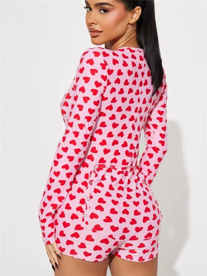 Combinaison de pyjama pour femmes pour la Saint-Valentin, imprimé romantique en forme de cœur, manches longues, col en V, boutons sur le devant, short, combinaison ajustée, vêtements de nuit
