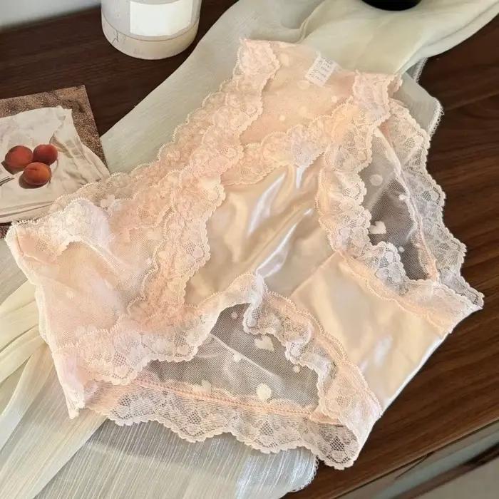Culottes en satin de soie transparentes à taille basse avec dentelle florale et motif cœur pour femme