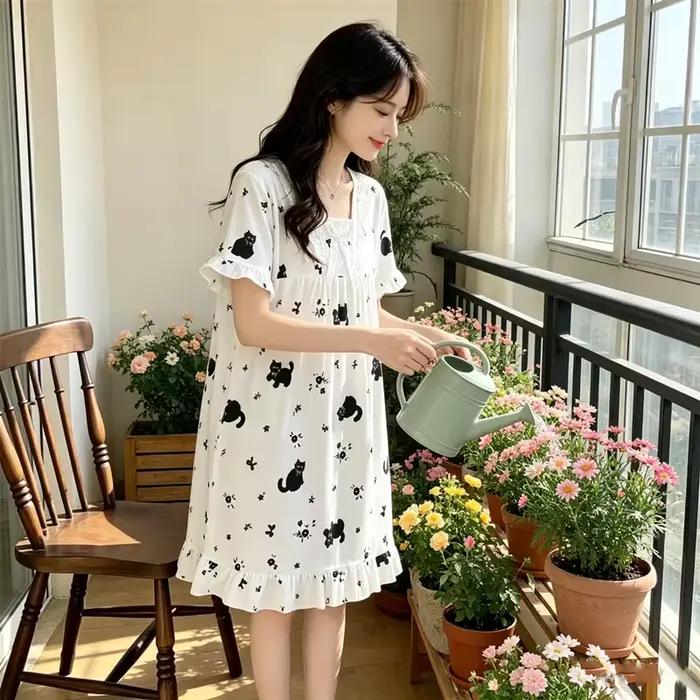 Nouvelle Robe de Nuit Imprimée Chaton à Manches Courtes pour Femme – Pyjama Décontracté d'Été pour Dormir