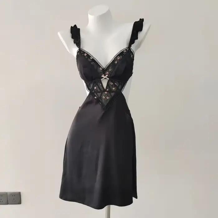 Chemise de nuit brodée pour femmes, lingerie française, chemise de nuit sexy, vêtements de détente purs, pyjamas à bretelles, haute qualité, nouveau