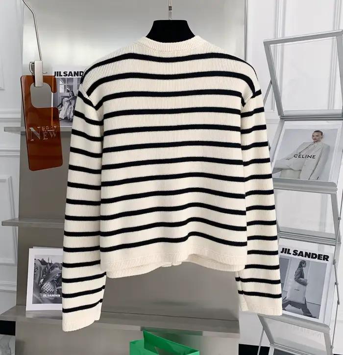 Dámsky pásikavý cardigan