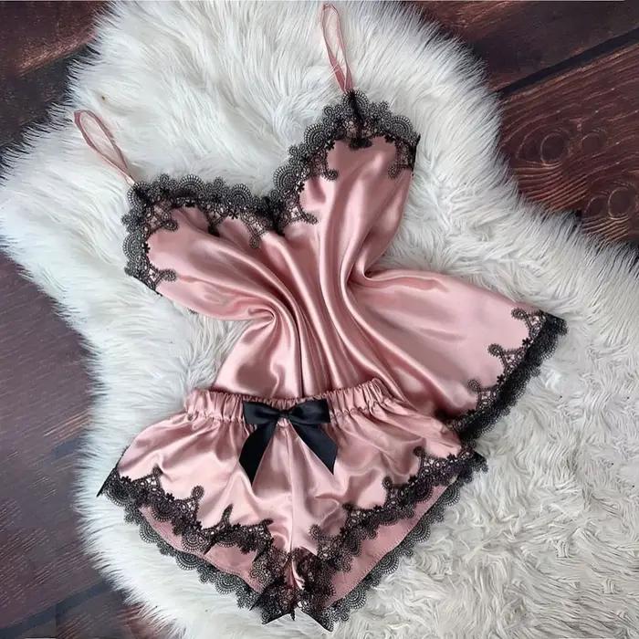 Lingerie Sexy pour femmes, vêtements de nuit, Camisole, short à nœud, hauts à col en v, pyjama en velours, vêtements de nuit, tendance