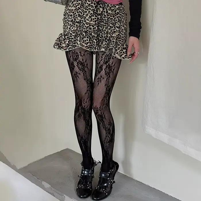 Mignon Lolita collants femmes Sexy dentelle florale cuisse haute bas collants Lingerie bonneterie maille résille bas femmes collants