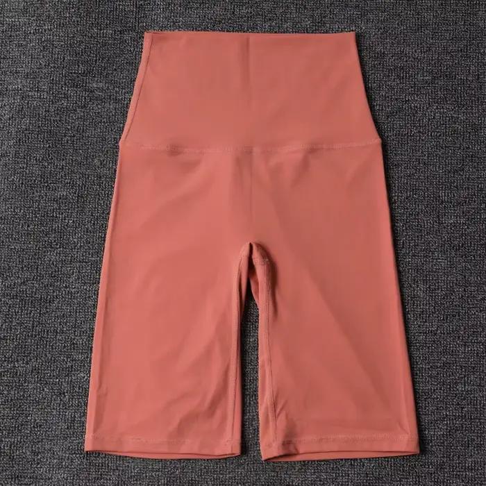 Shorts de yoga pour femmes en nylon et élasthanne haute qualité pour la pratique du yoga et du fitness en salle ou en plein air