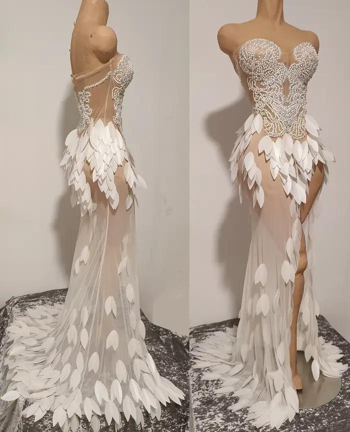 Elegantné priesvitné šaty z tylu bez ramienok s trblietavými perlami pre ženy