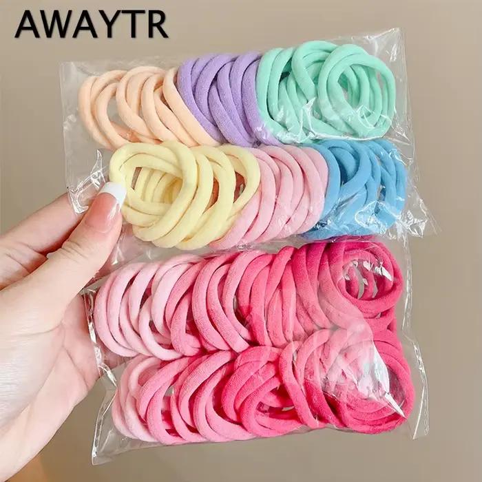 50 kusov farebných elastických gumičiek do vlasov Scrunchie pre ženy