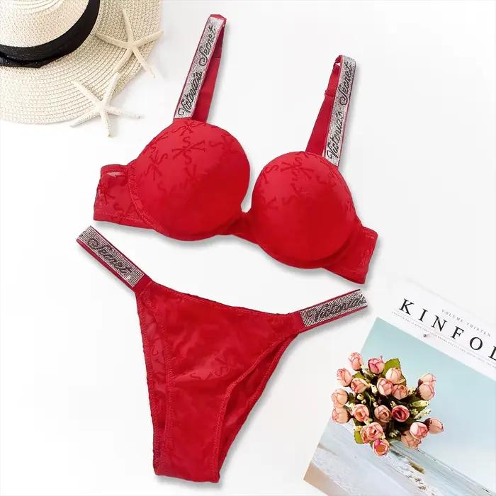 Súprava spodnej bielizne Victoria's Secret so srdiečkovým vzorom