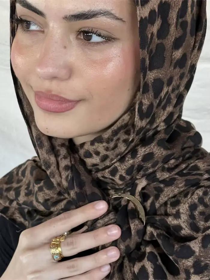 1 kus Ramadánový hidžáb s leopardím vzorom