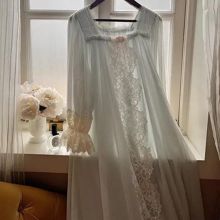 Chemise de nuit brodée en dentelle douce, chemise de nuit en coton, chemise de nuit sexy, col carré français, manches longues, princesse vintage, longue