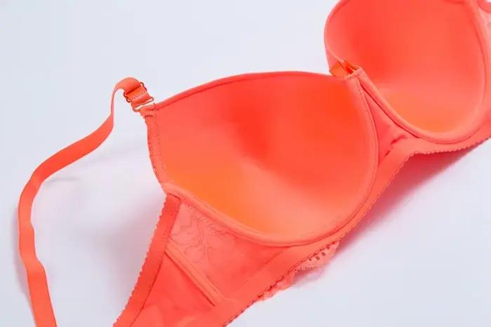 Ensemble de sous-vêtements féminins sexy en fibre de bambou et coton avec dentelle fleurie et soutien-gorge rembourré pour toutes les occasions
