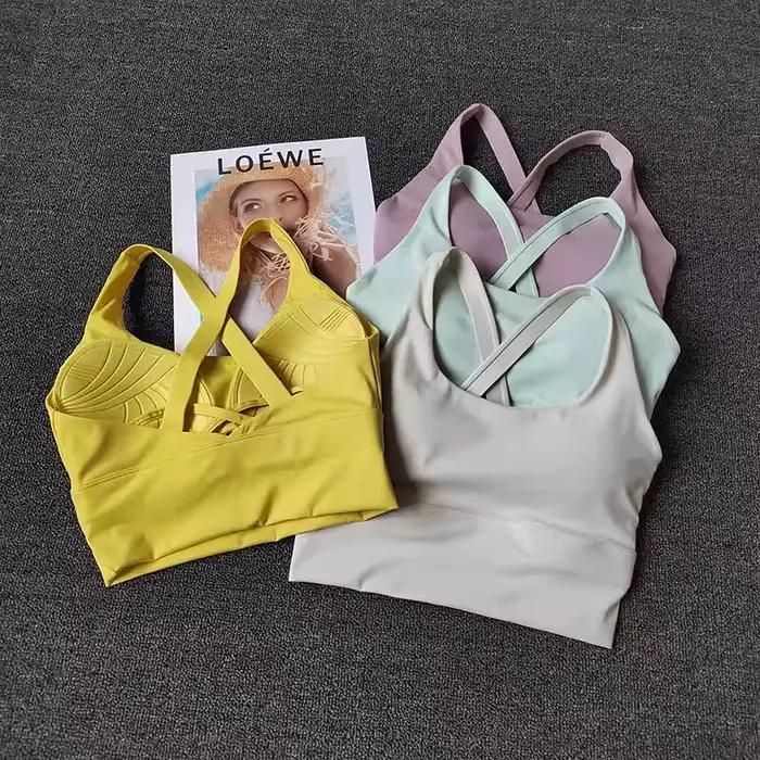 Soutien-gorge de sport intégré à bonnets fixes pour femme, débardeur d'entraînement dos nu pour la course, le fitness, le yoga et la corde à sauter