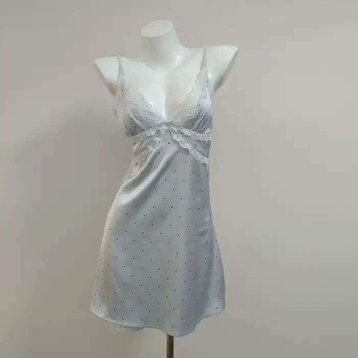 Pyjama de lingerie sexy pour femme, chemise de nuit amincissante d'été en soie glacée à pois et dentelle de haute qualité, tenue d'intérieur