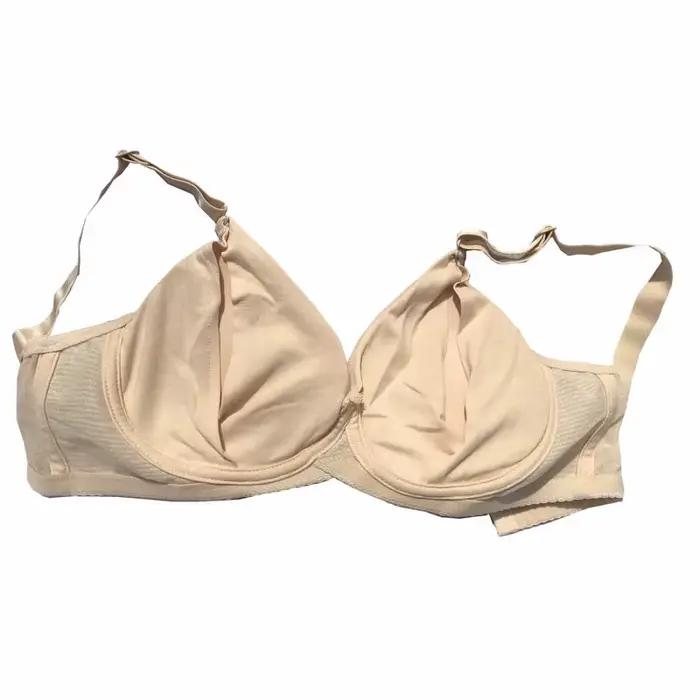 Ensemble de soutien-gorge transparent et une paire en éponge, formes mammaires, sous-sein