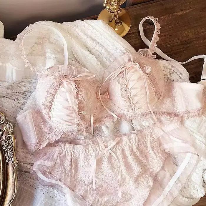 Sexy čipkovaný set spodnej bielizne s pohodlnou podprsenkou bez drôtikov
