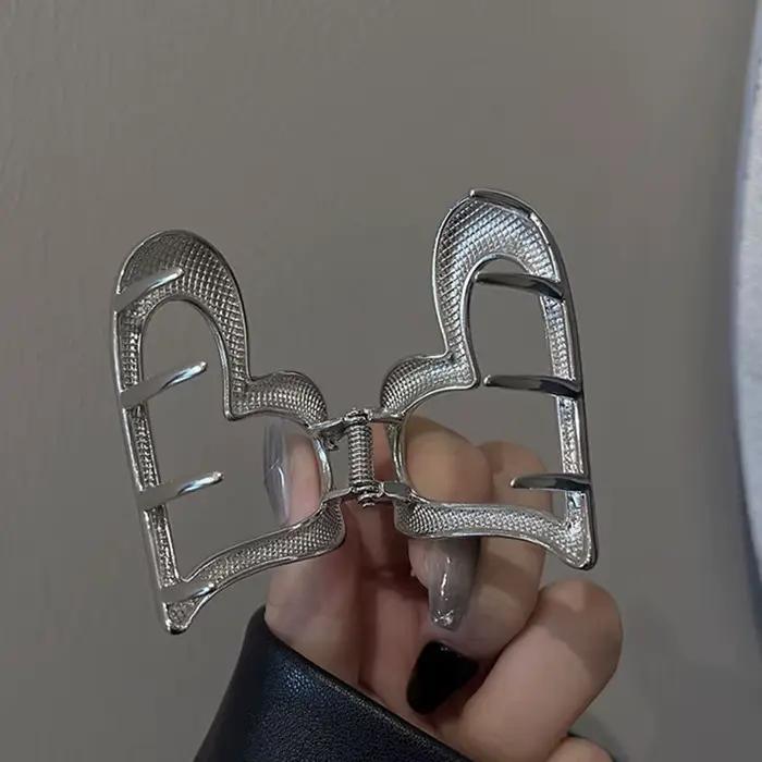 Kovová spona do vlasov pre ženy a dievčatá