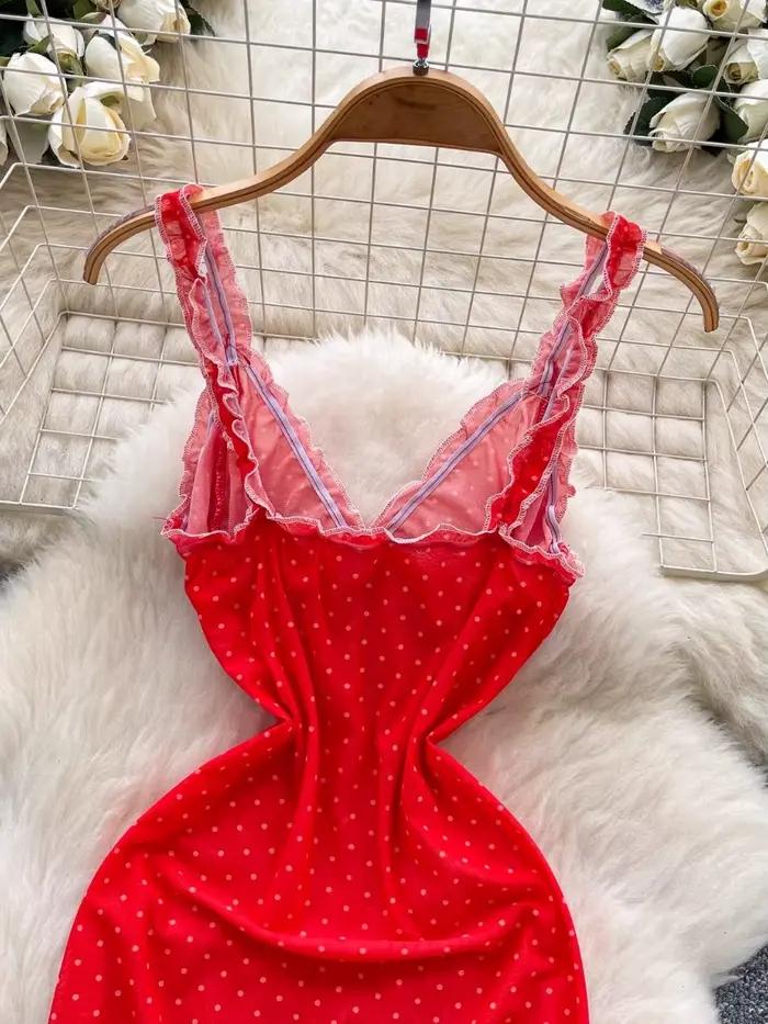 Foamlina 2025 été maille moulante Mini robe pur désir fille chaude licou à pois taille cintrée jupe ajustée rouge Mini robe