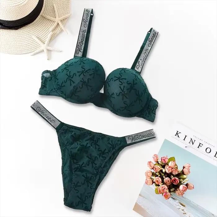 Súprava spodnej bielizne Victoria's Secret so srdiečkovým vzorom